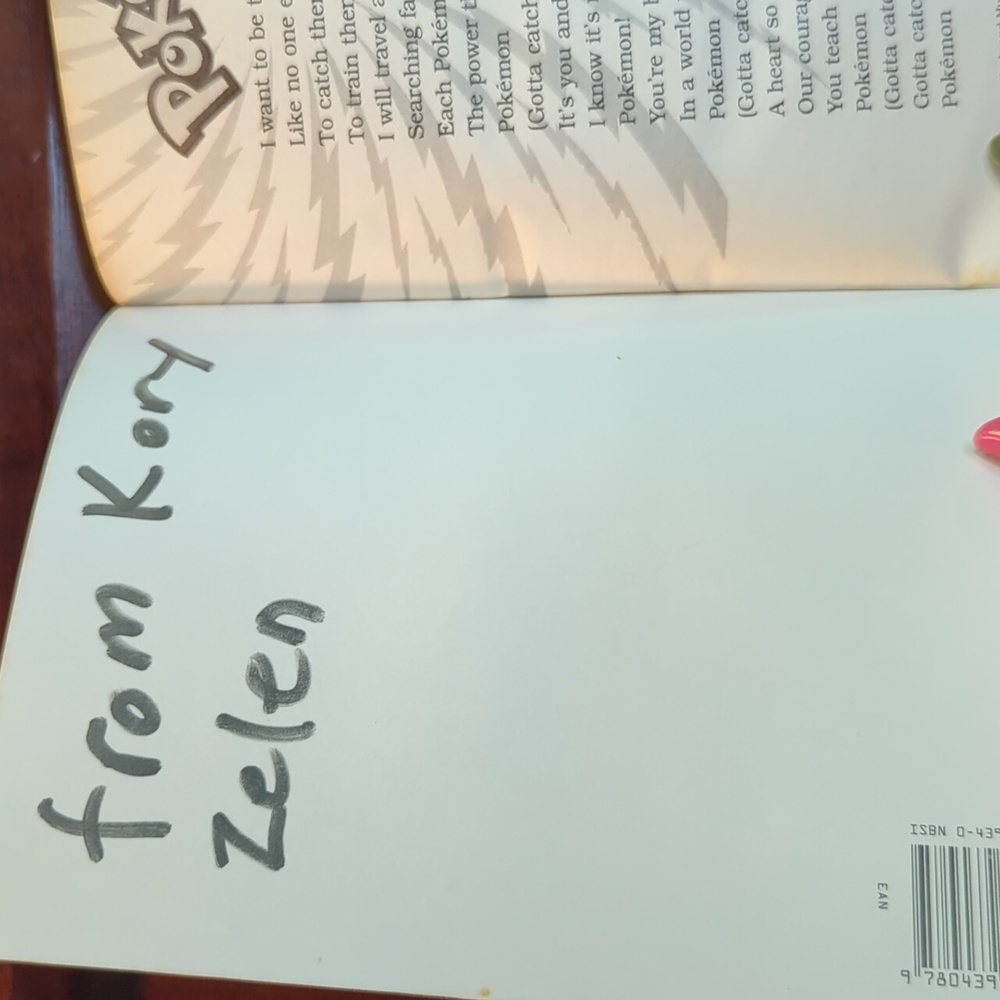 Pokemon Book Bundle.  Four books and one note pad. - Picture 4 of 16